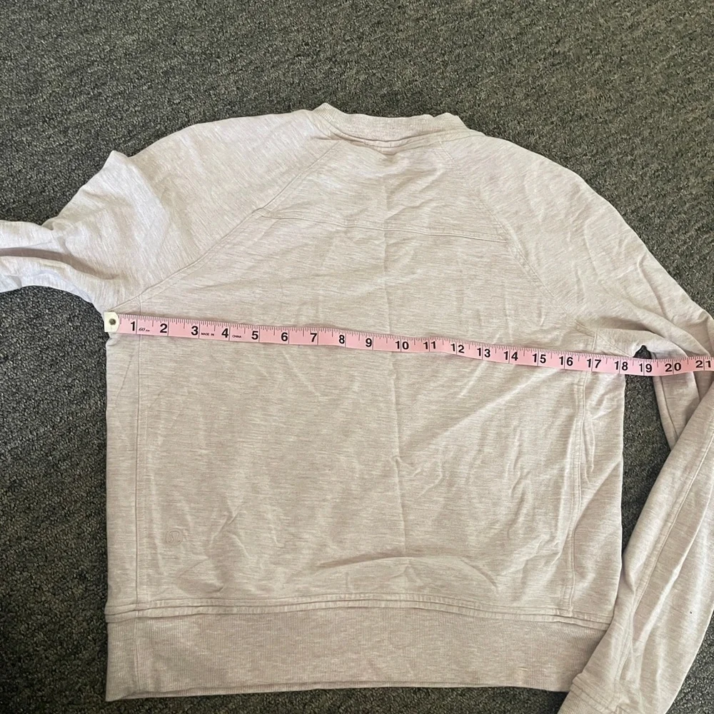 Lululemon light pink cropped crewneck buttery soft Athleisure
